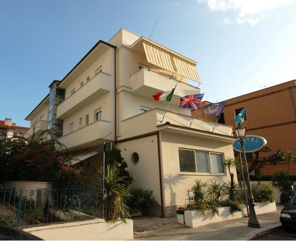 Hotel Mayor Sperlonga Eksteriør billede
