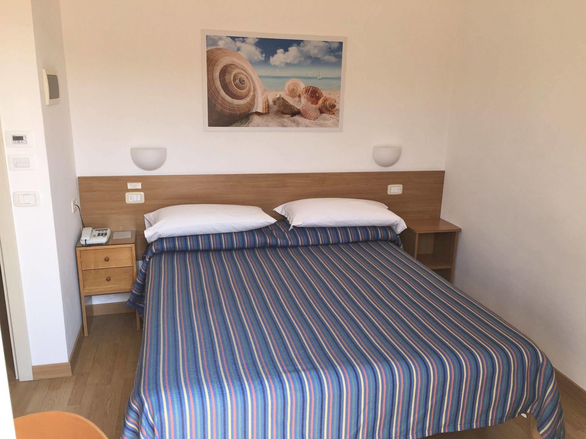 Hotel Mayor Sperlonga Eksteriør billede
